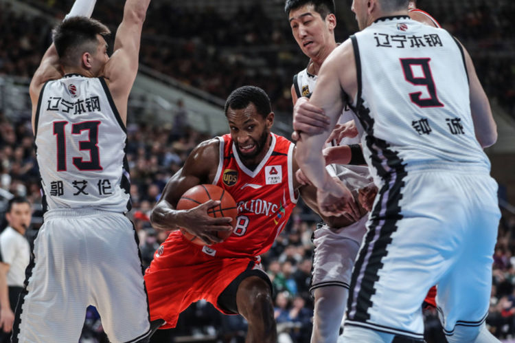 辽宁本钢转会期扳平良机；志在欧篮联名次提升；管理层满意；轮换策略成焦点的简单介绍